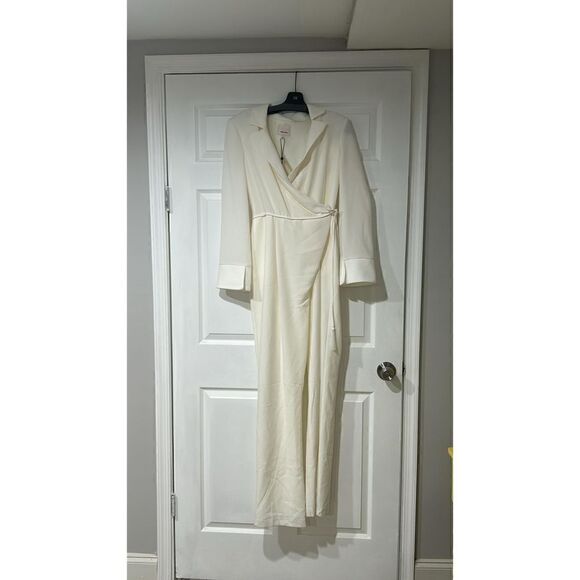 Cinq a Sept Ivory Holiday Macie Wrap Jumpsuit Size 6 - Picture 3 of 12